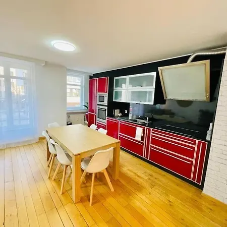 Cosy 2 Bedrooms In Center-9b